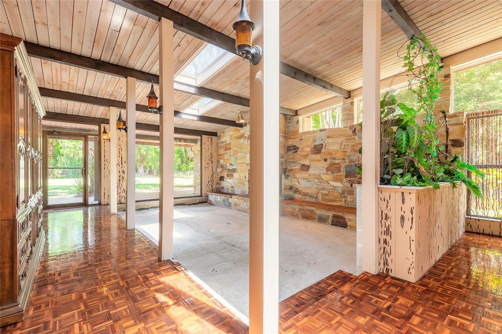 2811 SAULS ST, SOUTH DAYTONA, FL, 32119