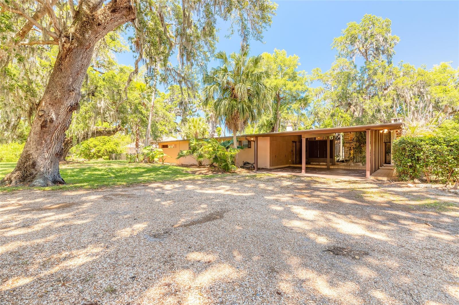 2811 SAULS ST, SOUTH DAYTONA, FL, 32119