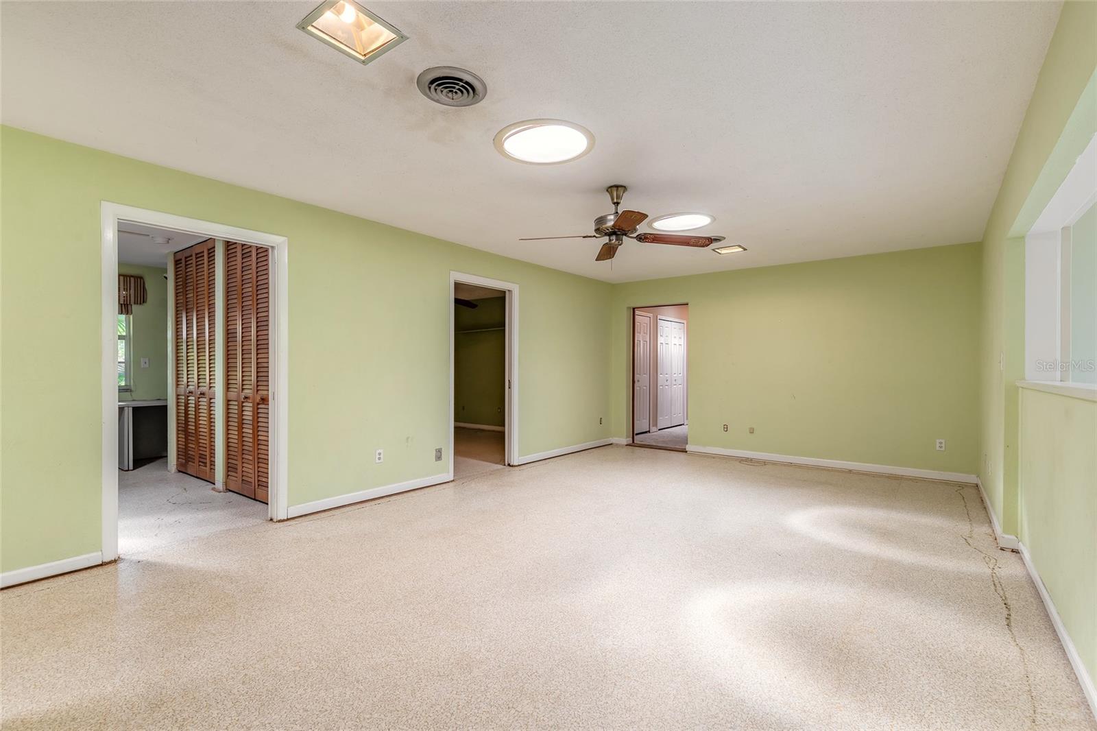 2811 SAULS ST, SOUTH DAYTONA, FL, 32119