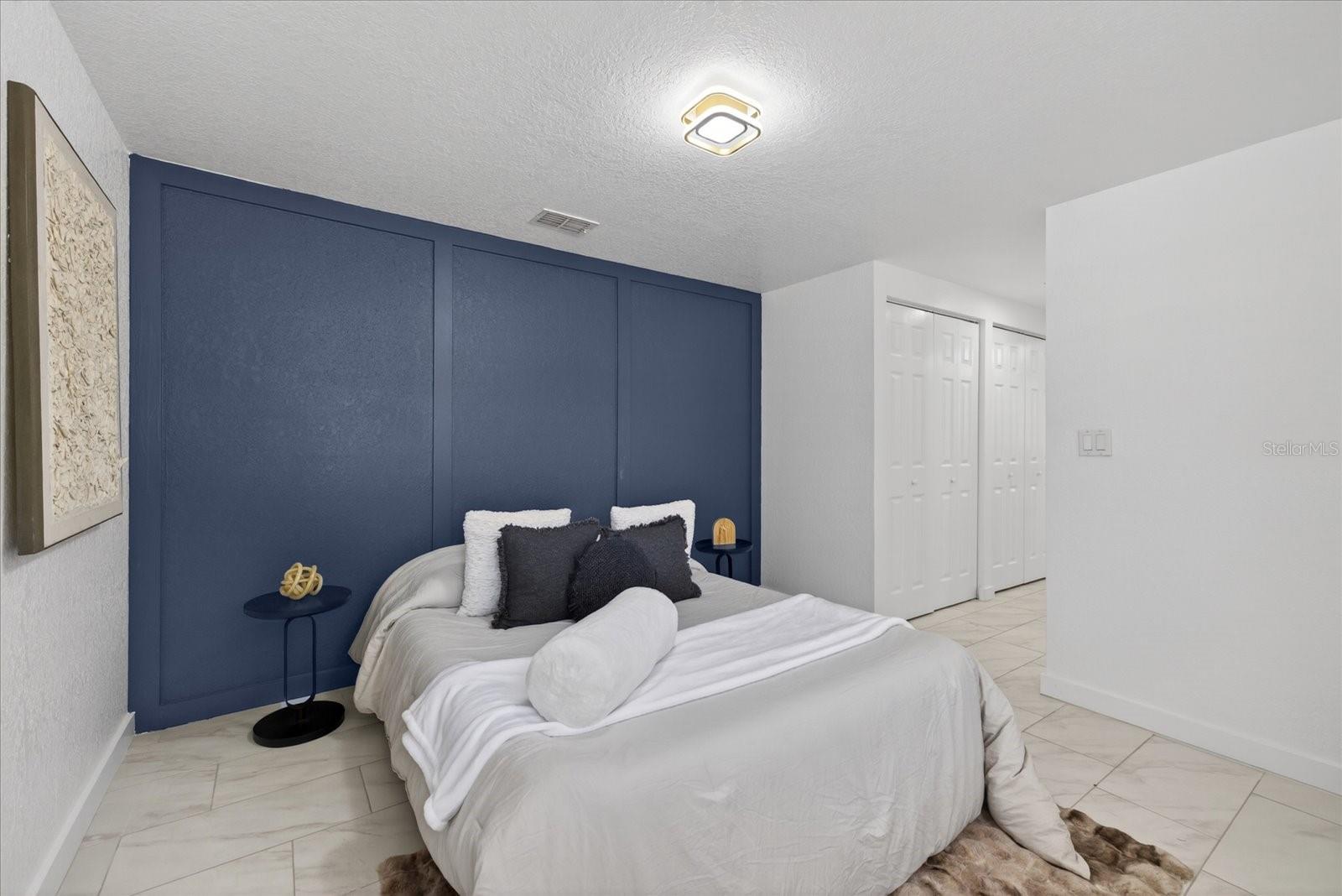 7806 E 114TH AVE, TAMPA, FL, 33617