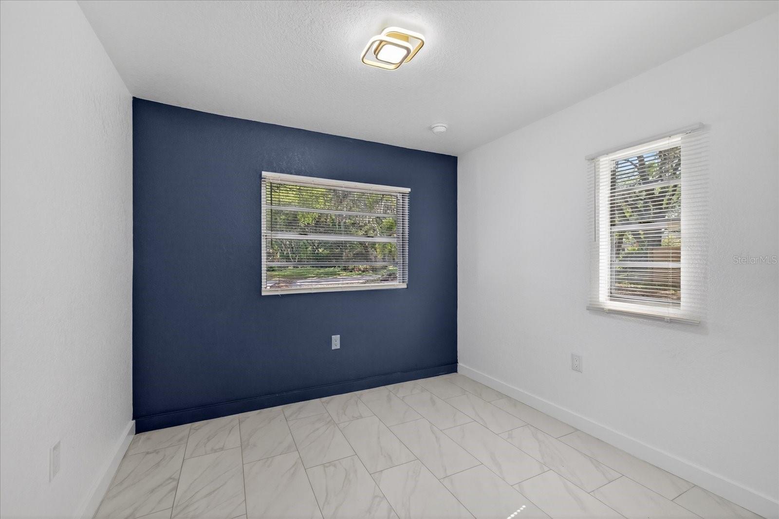 7806 E 114TH AVE, TAMPA, FL, 33617