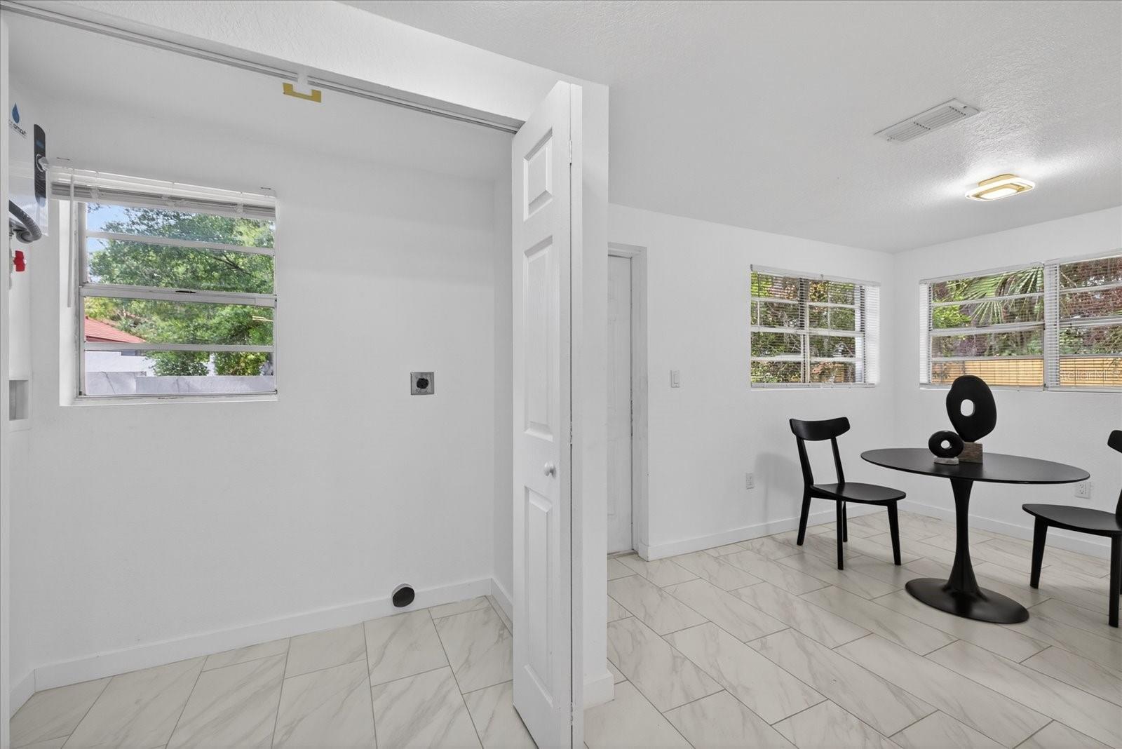 7806 E 114TH AVE, TAMPA, FL, 33617