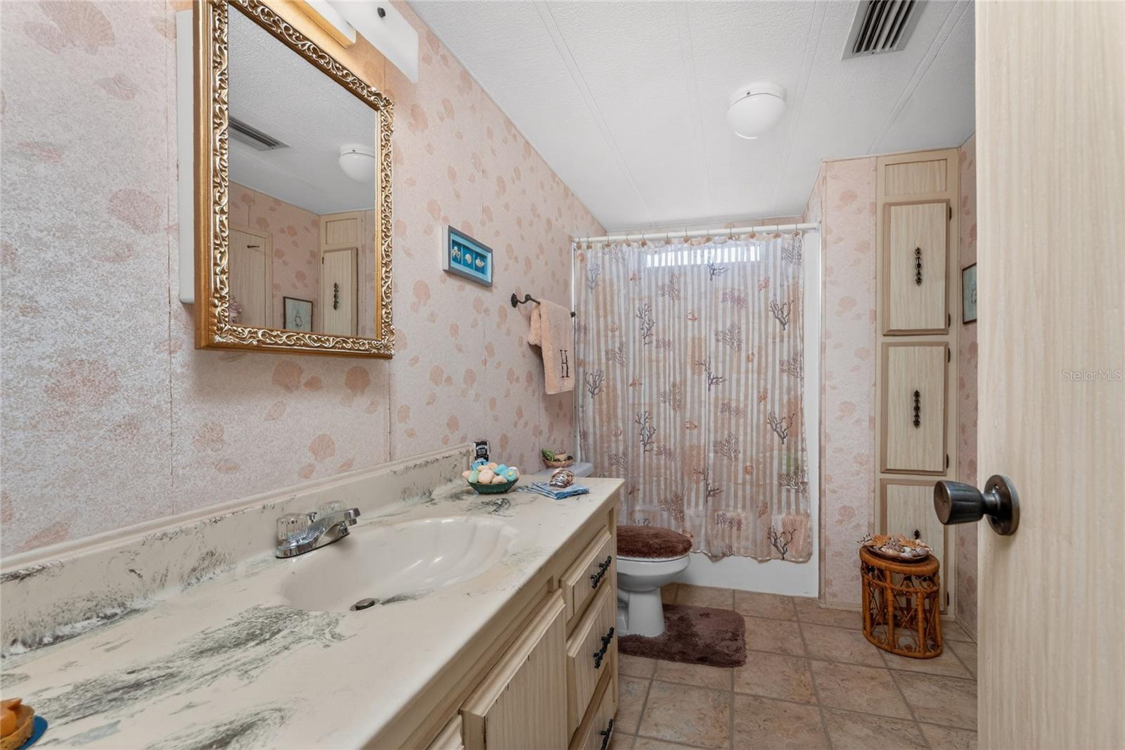 17 N FLORA VISTA ST, ENGLEWOOD, FL, 34223