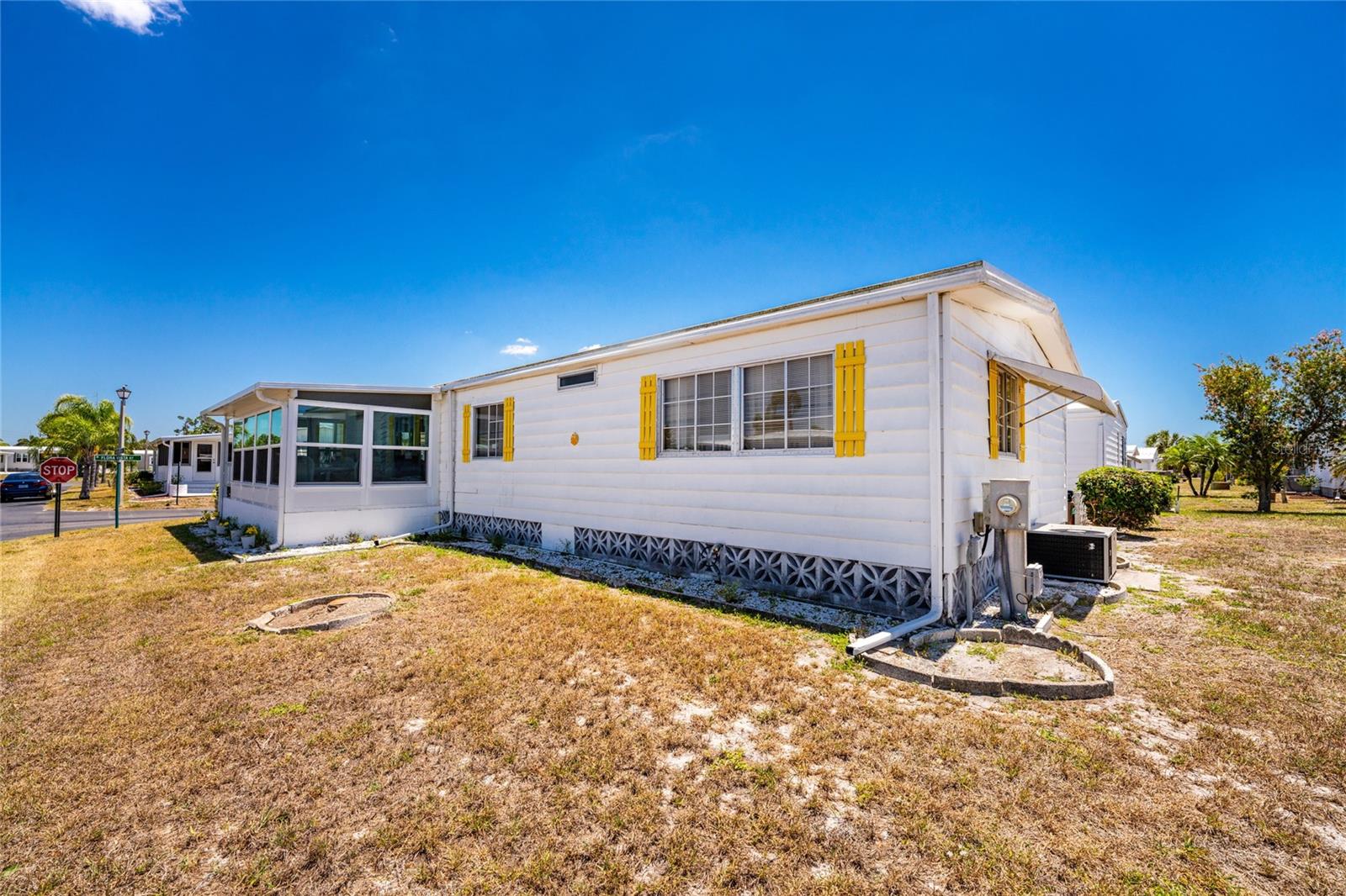 17 N FLORA VISTA ST, ENGLEWOOD, FL, 34223