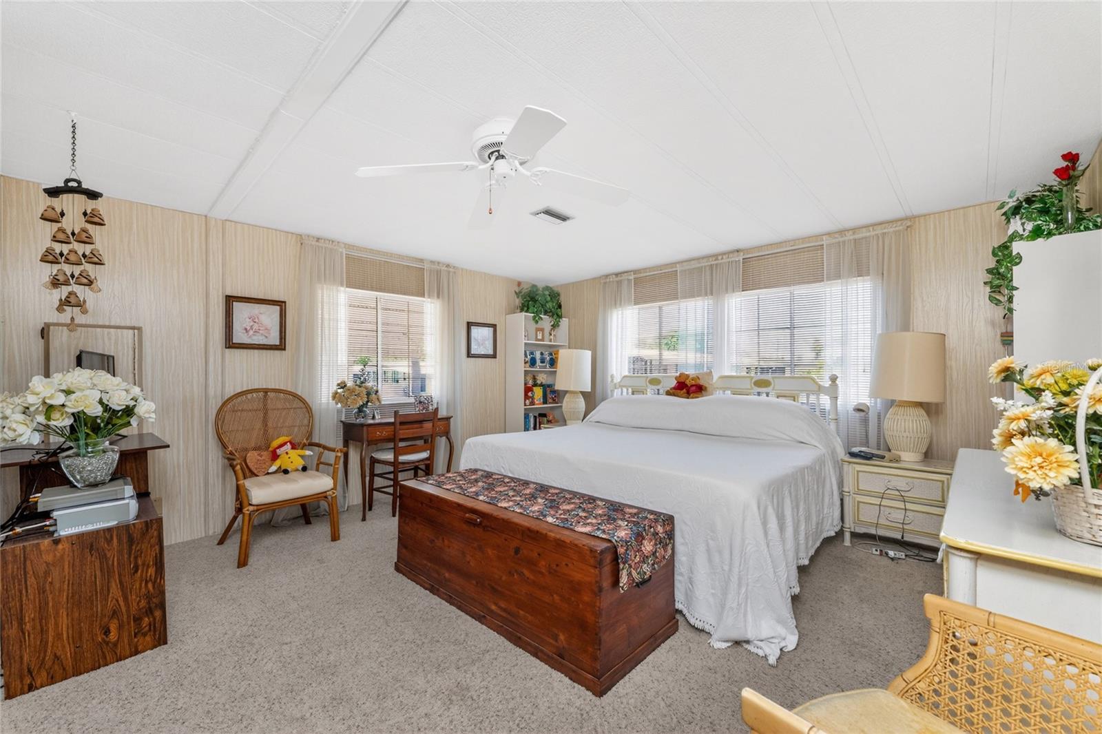 17 N FLORA VISTA ST, ENGLEWOOD, FL, 34223