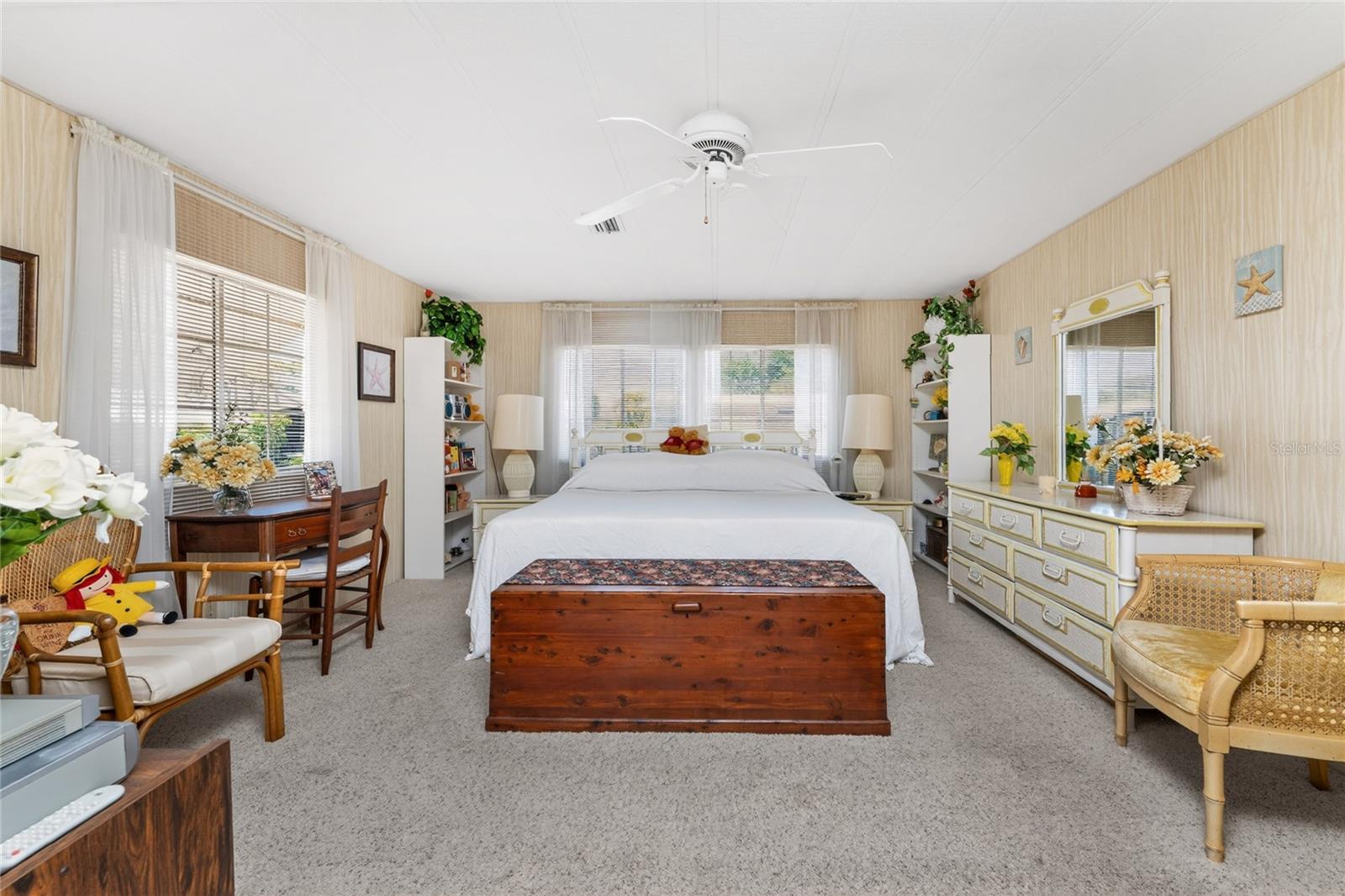 17 N FLORA VISTA ST, ENGLEWOOD, FL, 34223