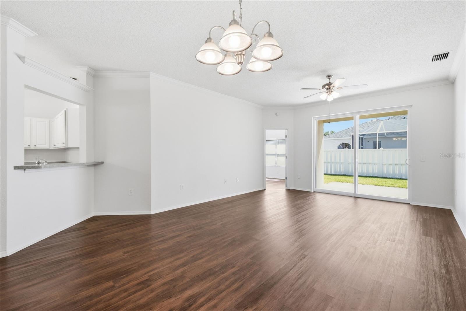 823 SPRINGWOOD CIR, BRADENTON, FL, 34212