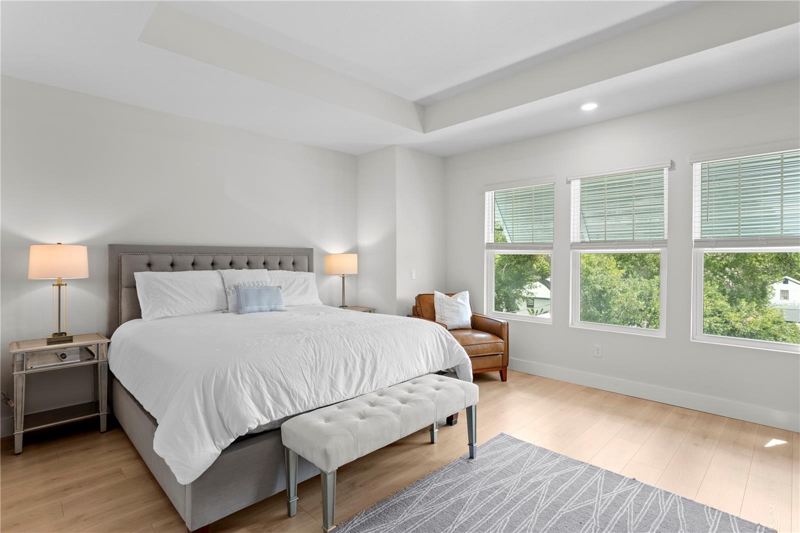 114 21 ST N, ST PETERSBURG, FL, 33713