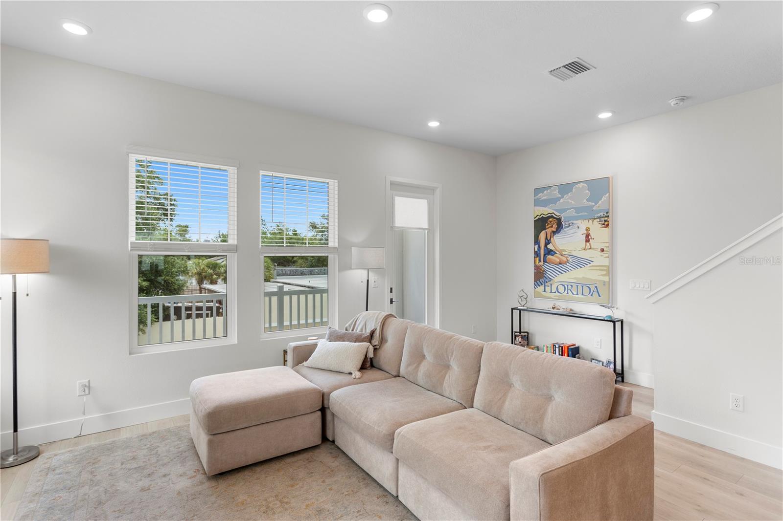 114 21 ST N, ST PETERSBURG, FL, 33713