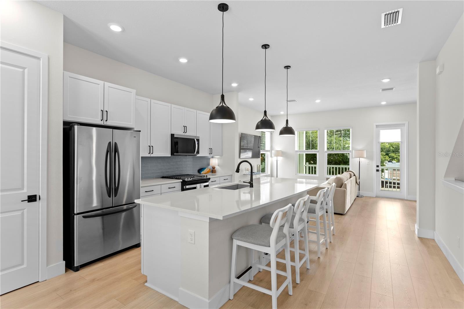 114 21 ST N, ST PETERSBURG, FL, 33713