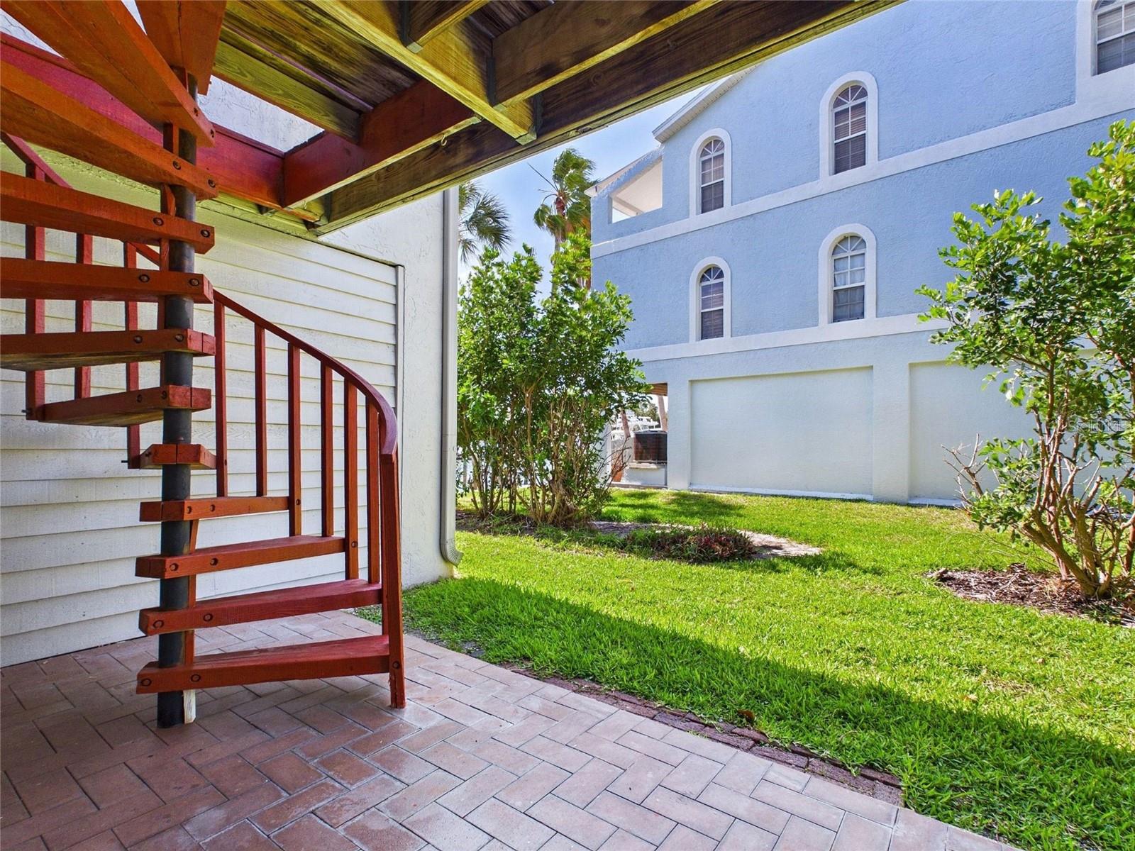 745 PINELLAS BAYWAY S #202, TIERRA VERDE, FL, 33715