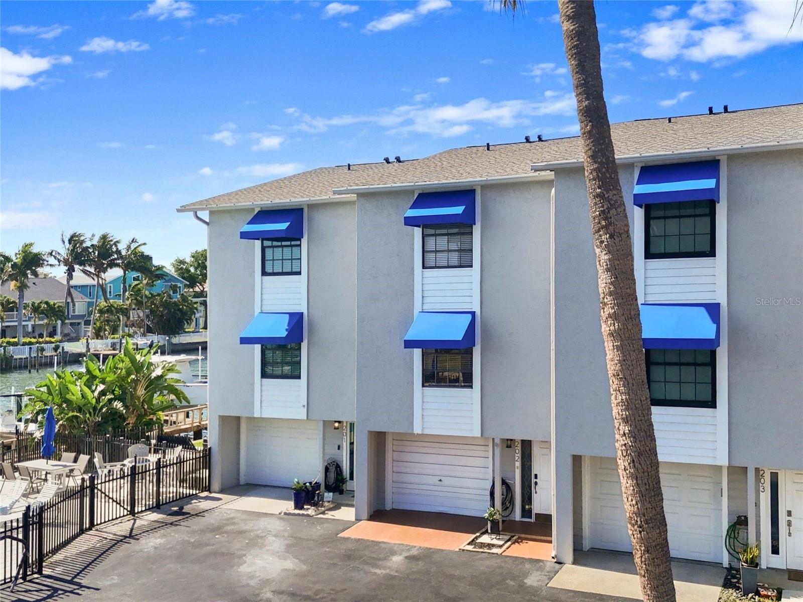 745 PINELLAS BAYWAY S #202, TIERRA VERDE, FL, 33715