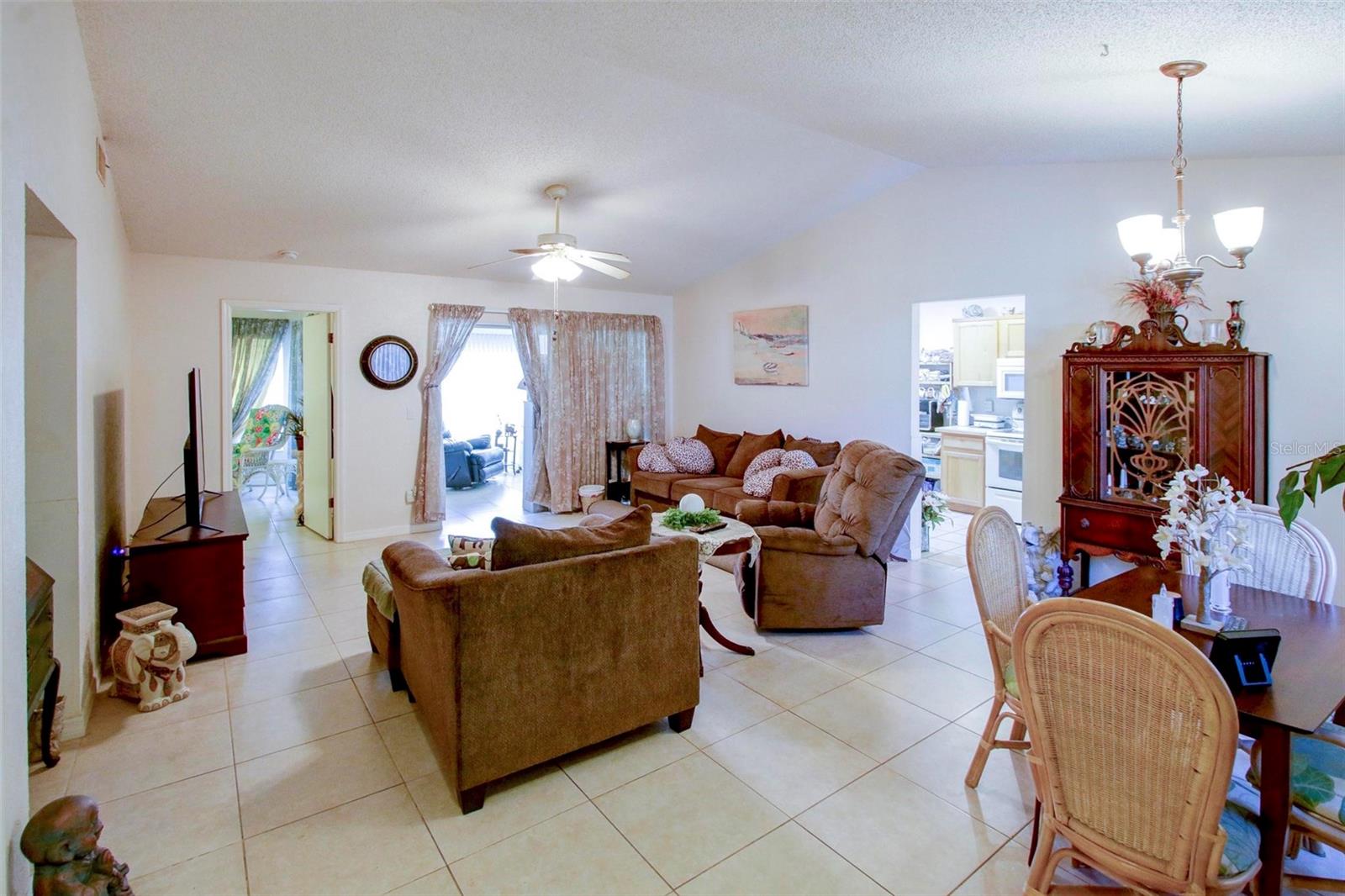 7403 HEATHER WALK DR, WEEKI WACHEE, FL, 34613