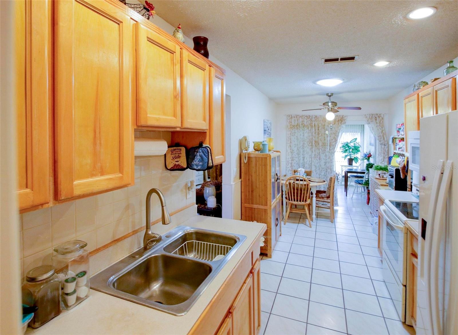 7403 HEATHER WALK DR, WEEKI WACHEE, FL, 34613