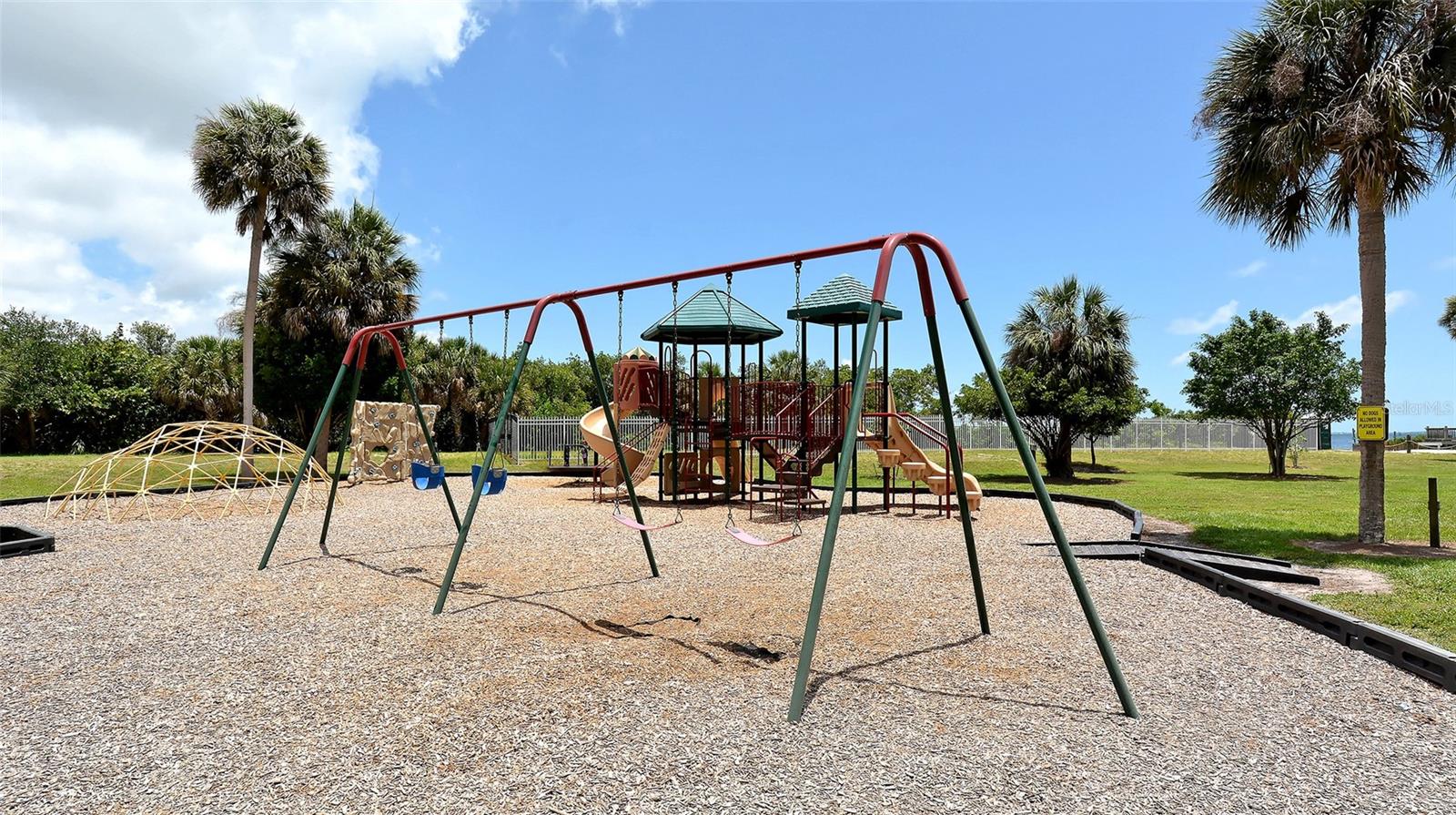 1554 PLEASANT RD #J5, BRADENTON, FL, 34207