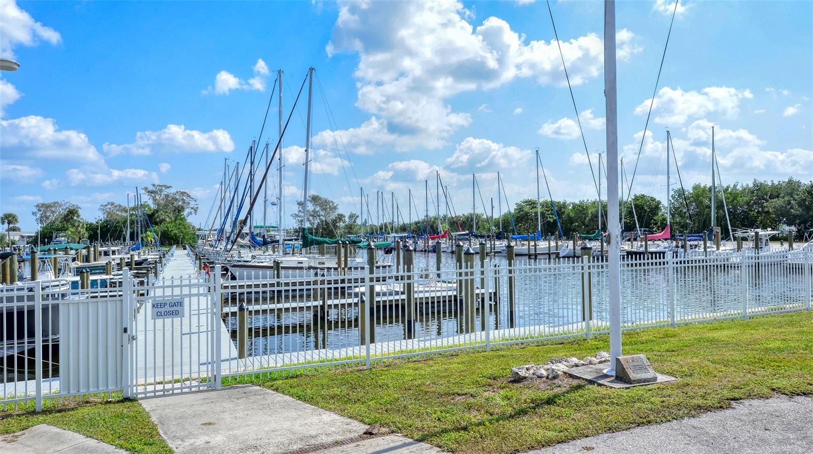 1554 PLEASANT RD #J5, BRADENTON, FL, 34207