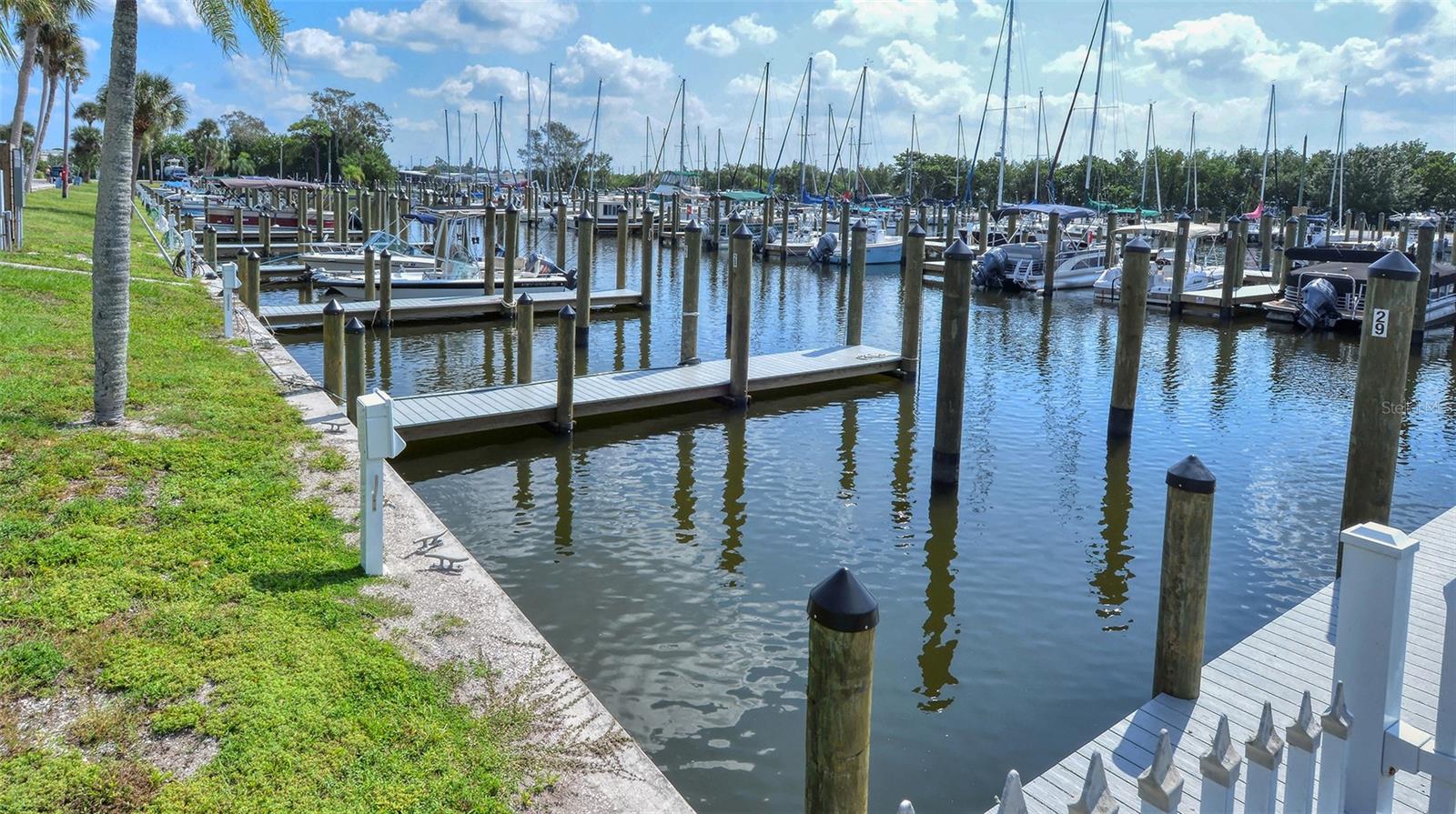 1554 PLEASANT RD #J5, BRADENTON, FL, 34207