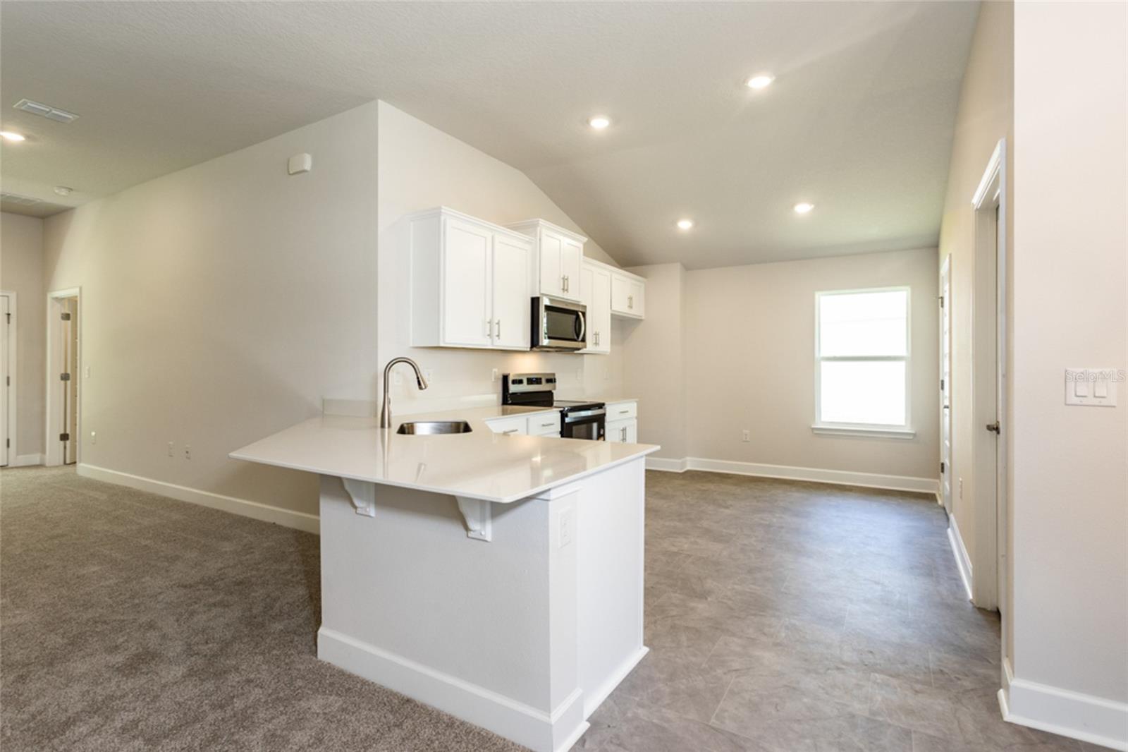 79 PORT ROYAL DR, PALM COAST, FL, 32164