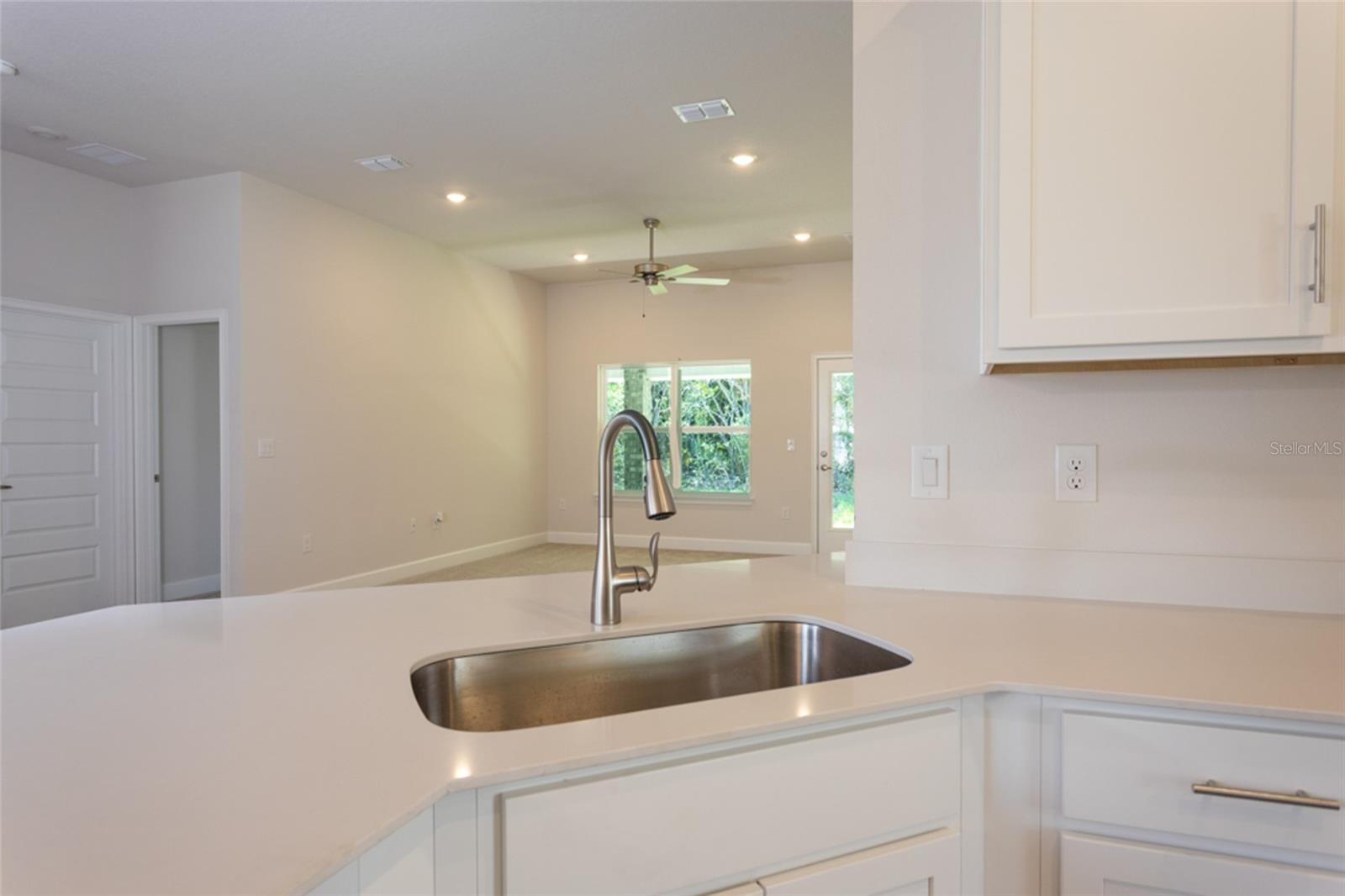 79 PORT ROYAL DR, PALM COAST, FL, 32164