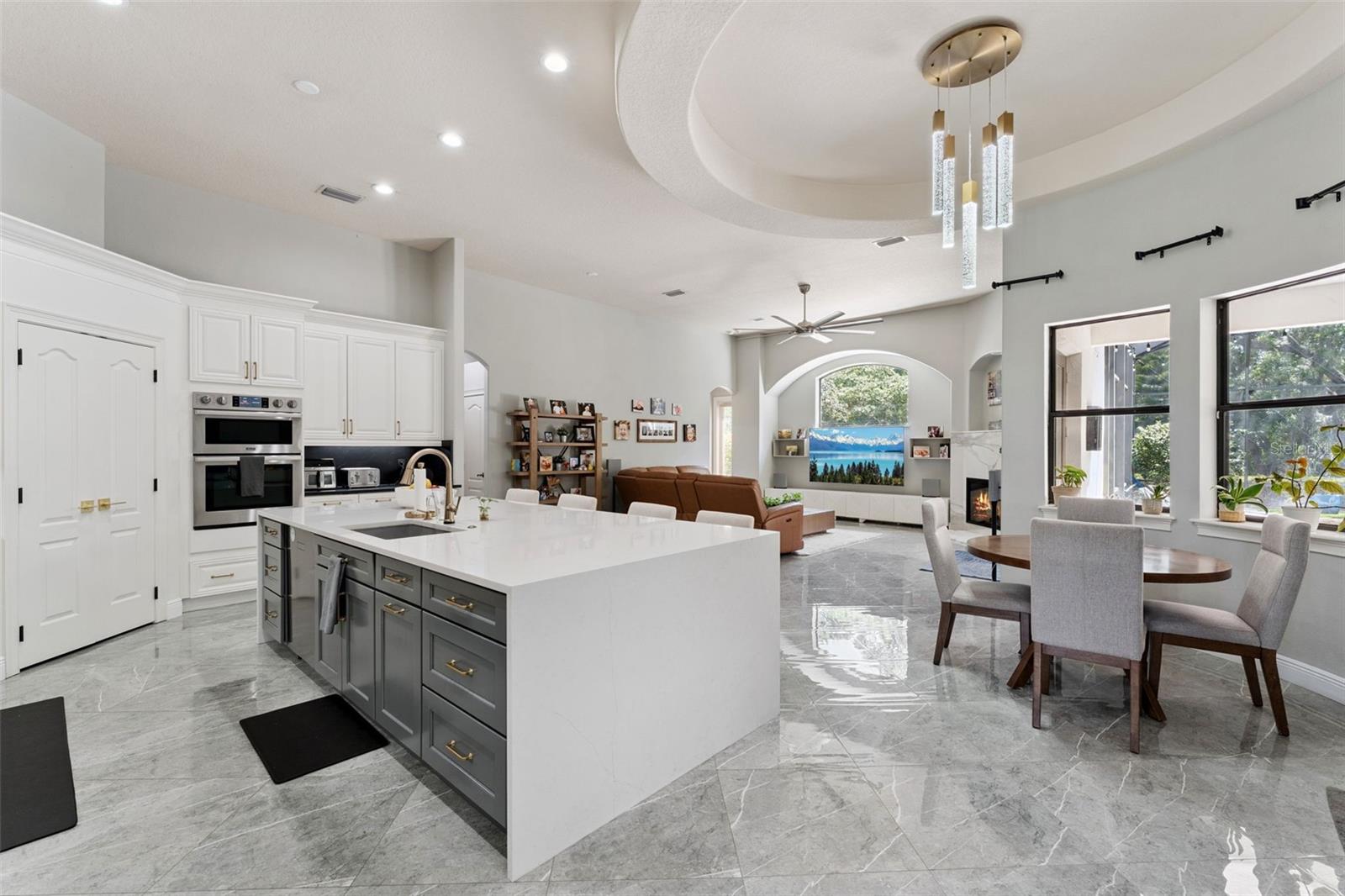 773 MILLS ESTATE PL, CHULUOTA, FL, 32766
