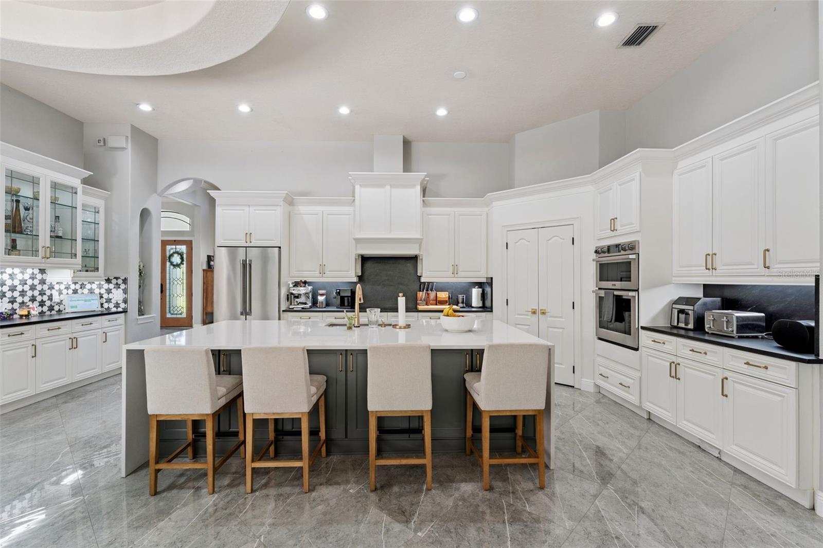 773 MILLS ESTATE PL, CHULUOTA, FL, 32766