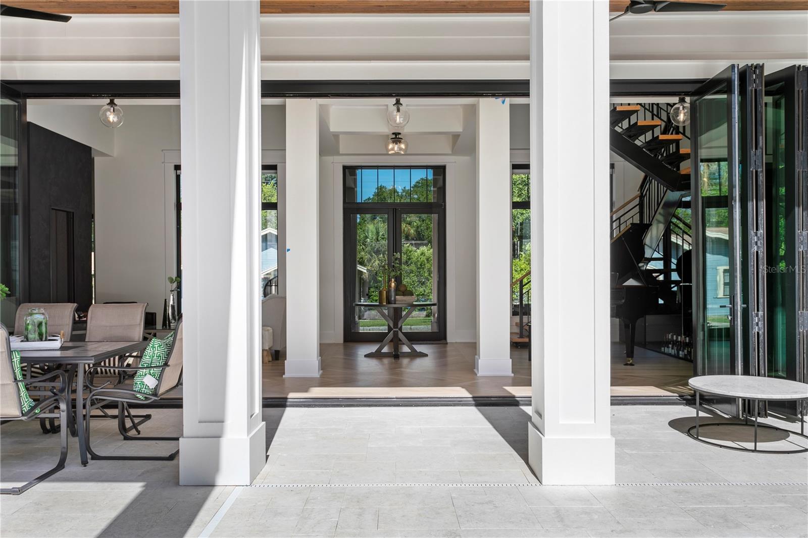 319 W FRANCES AVE, TAMPA, FL, 33602
