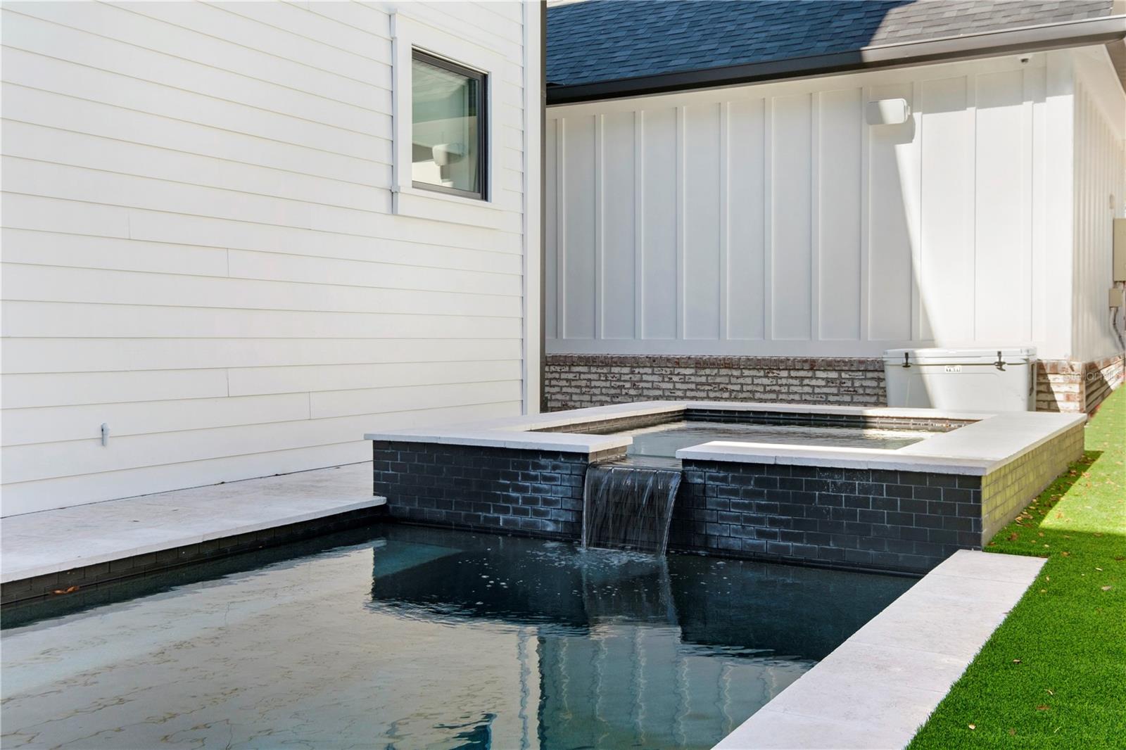 319 W FRANCES AVE, TAMPA, FL, 33602