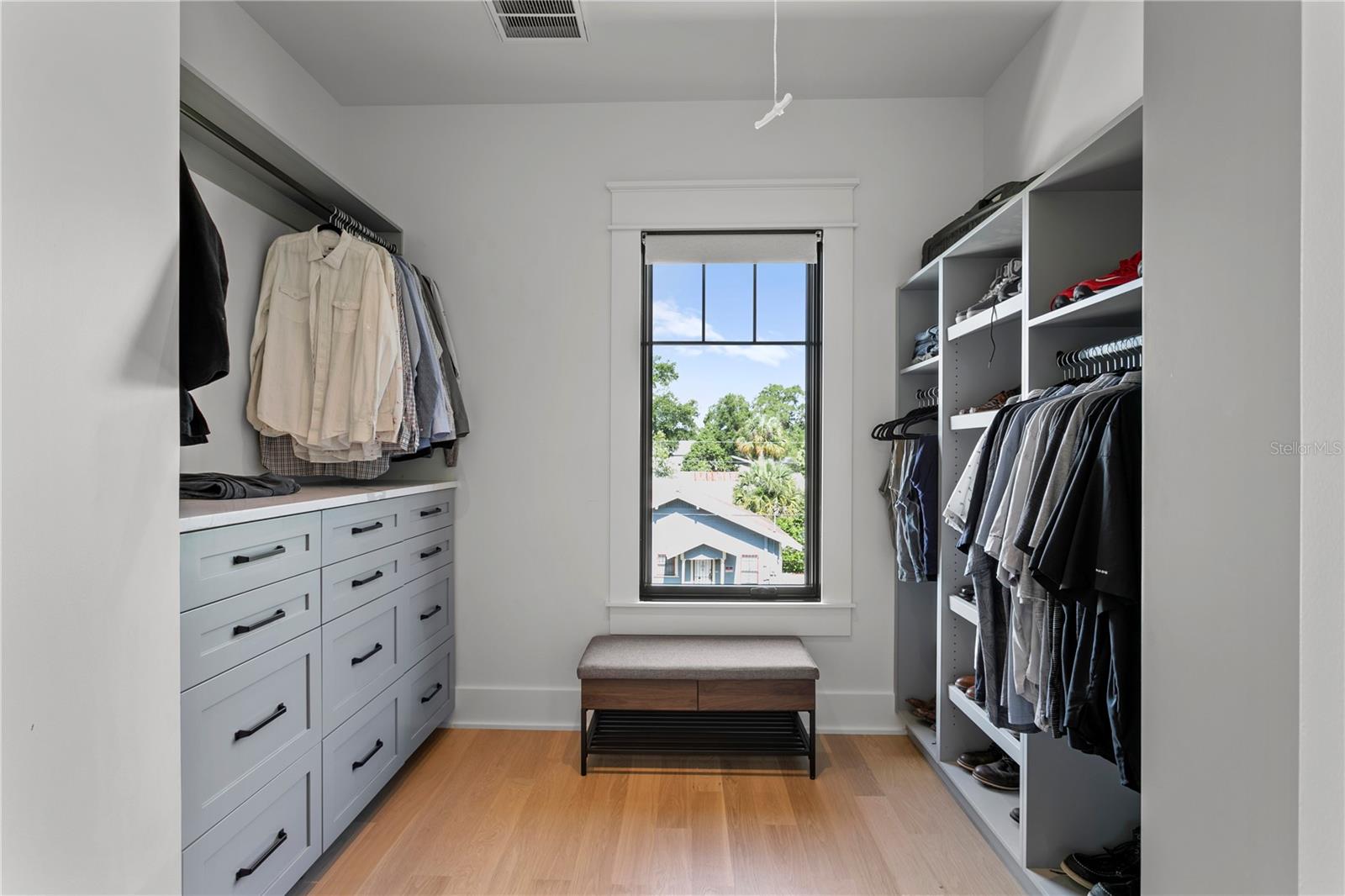 319 W FRANCES AVE, TAMPA, FL, 33602