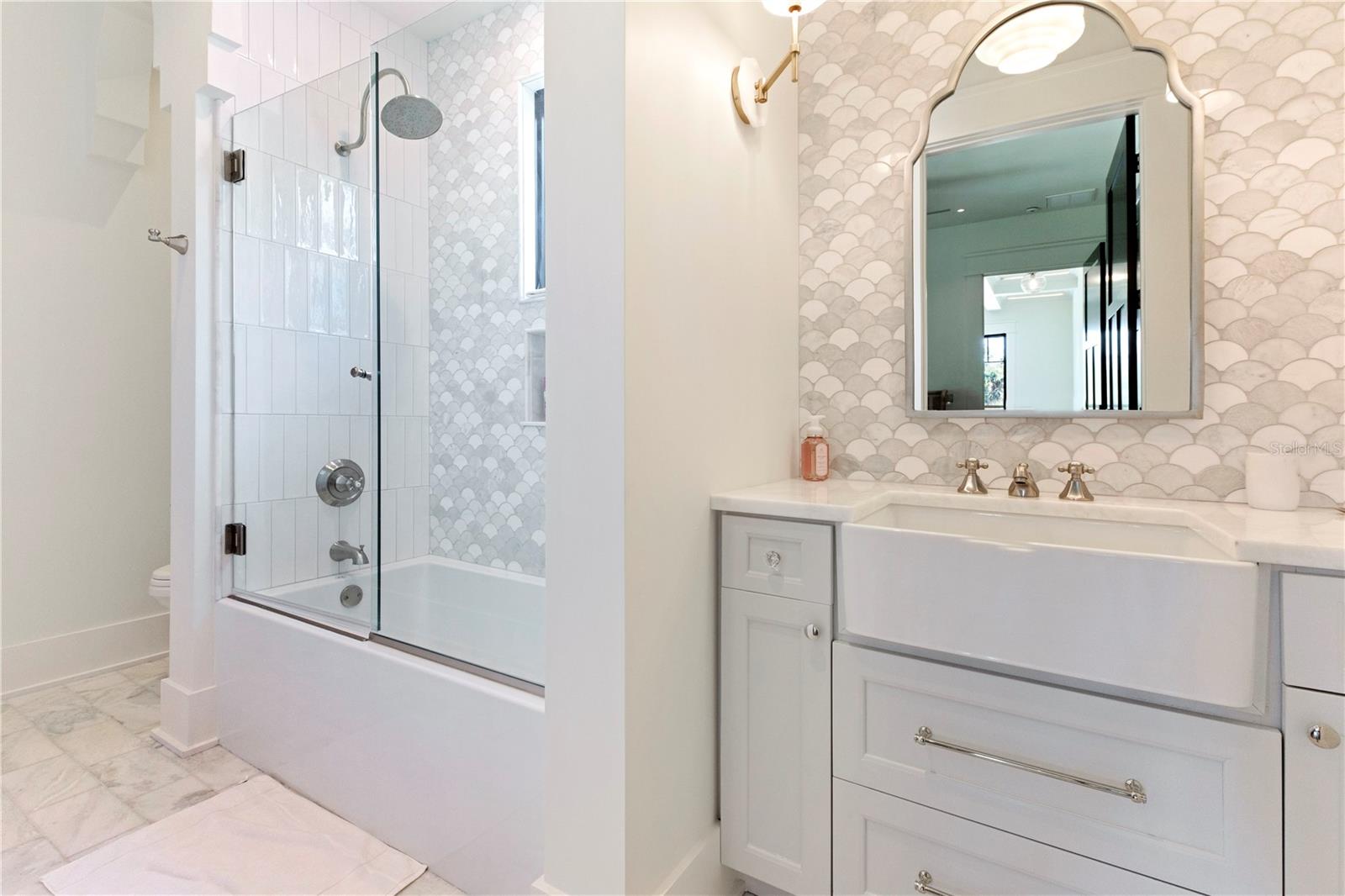 319 W FRANCES AVE, TAMPA, FL, 33602