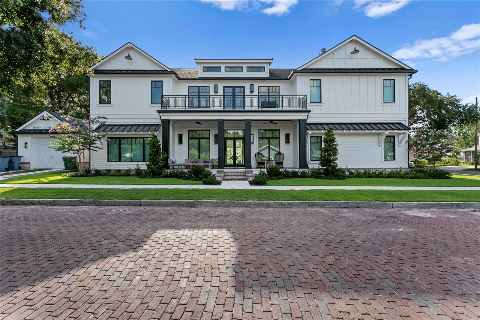 319 W FRANCES AVE, TAMPA, FL, 33602