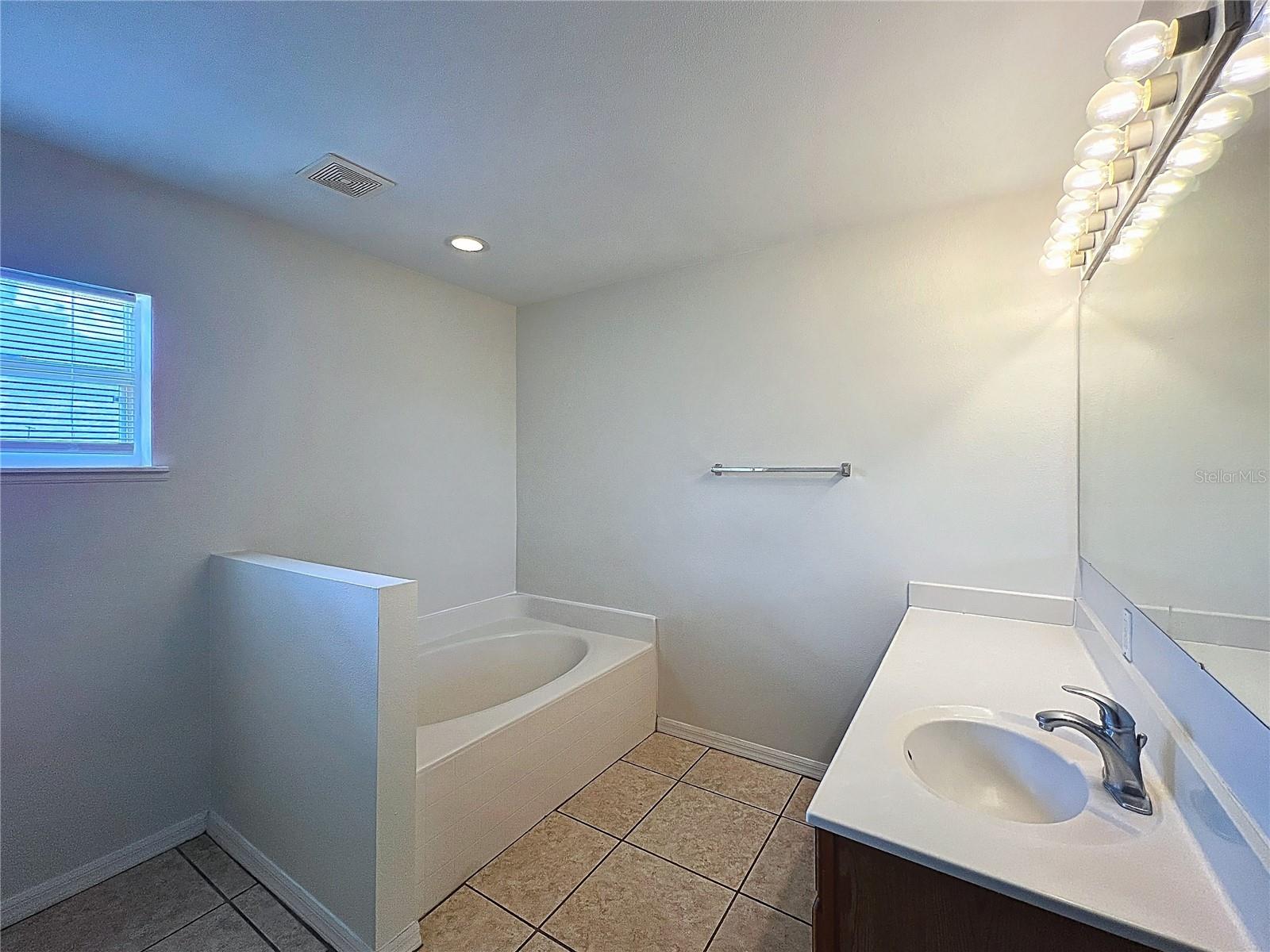 6004 KALEY DR, WINTER HAVEN, FL, 33880