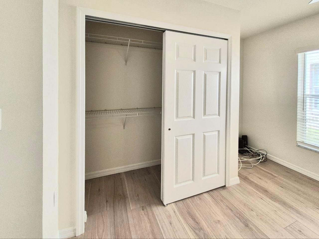 2214 GREEN OAKS LN, TAMPA, FL, 33612