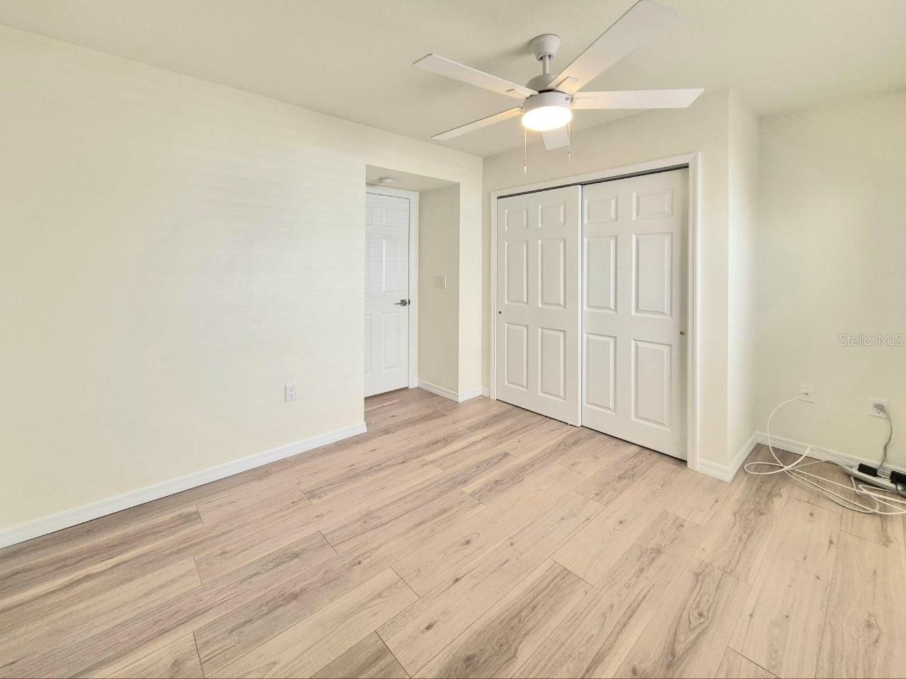 2214 GREEN OAKS LN, TAMPA, FL, 33612