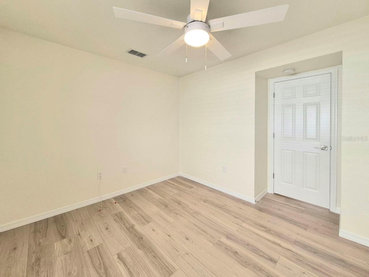 2214 GREEN OAKS LN, TAMPA, FL, 33612