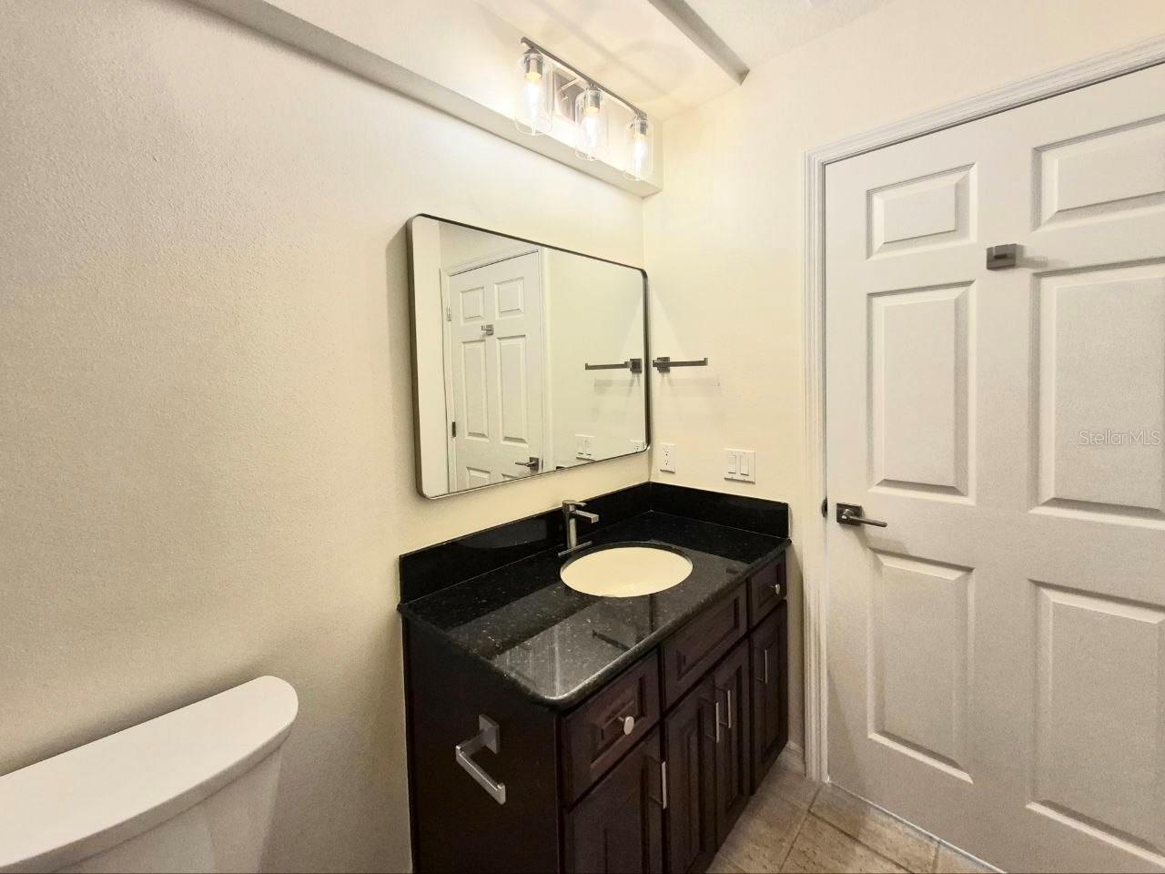 2214 GREEN OAKS LN, TAMPA, FL, 33612