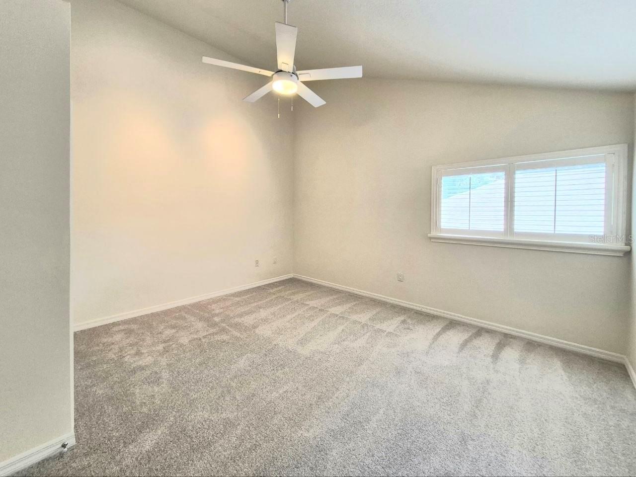 2214 GREEN OAKS LN, TAMPA, FL, 33612