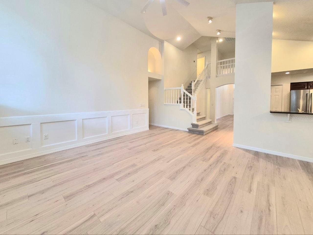 2214 GREEN OAKS LN, TAMPA, FL, 33612