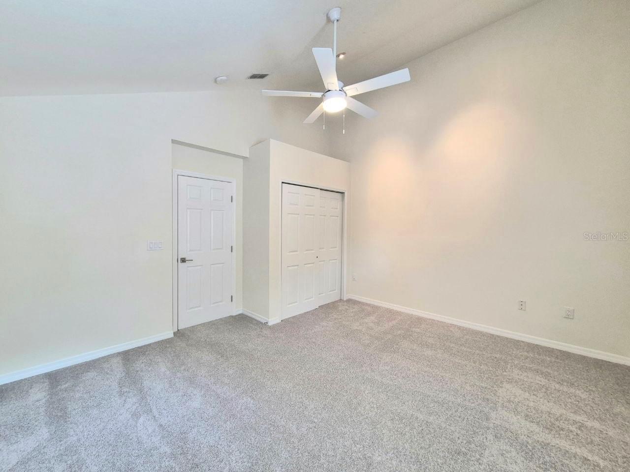 2214 GREEN OAKS LN, TAMPA, FL, 33612