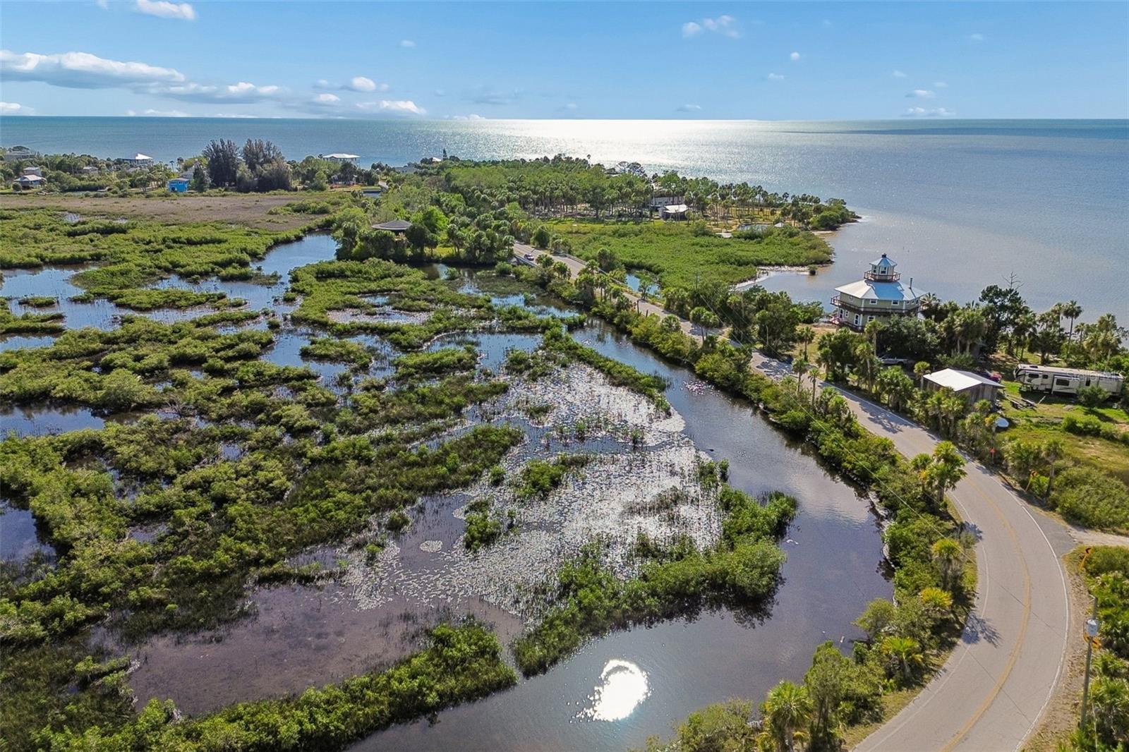 10501 PINE ISLAND DR, WEEKI WACHEE, FL, 34607