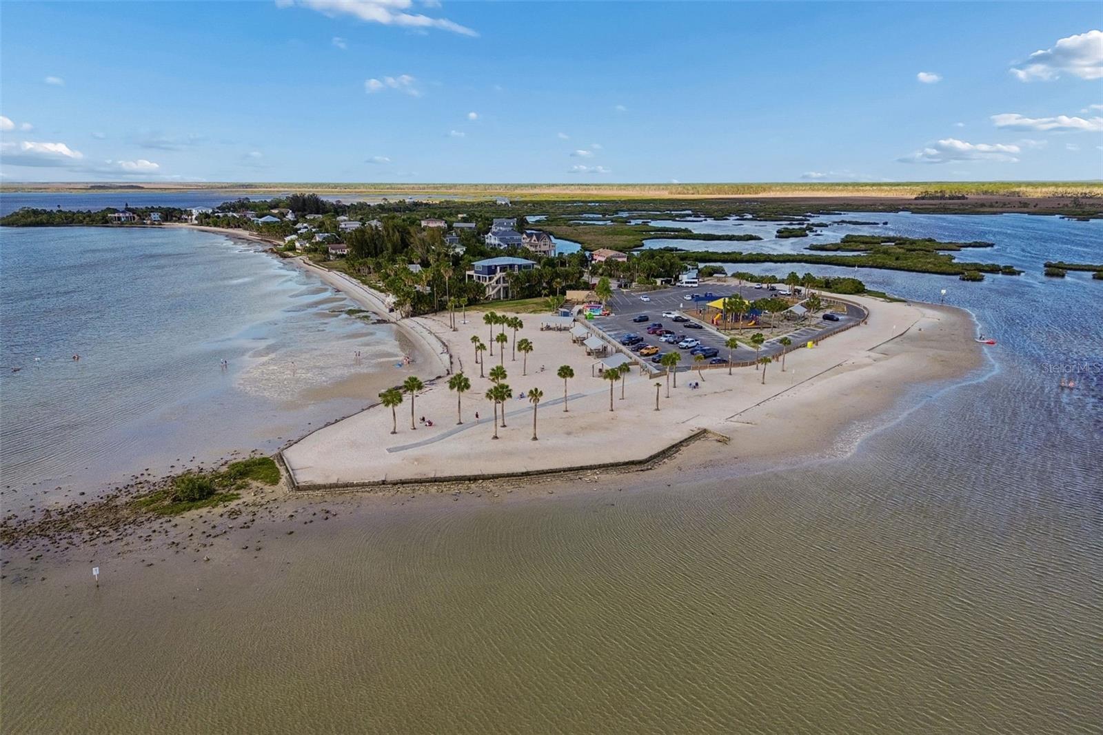 10501 PINE ISLAND DR, WEEKI WACHEE, FL, 34607