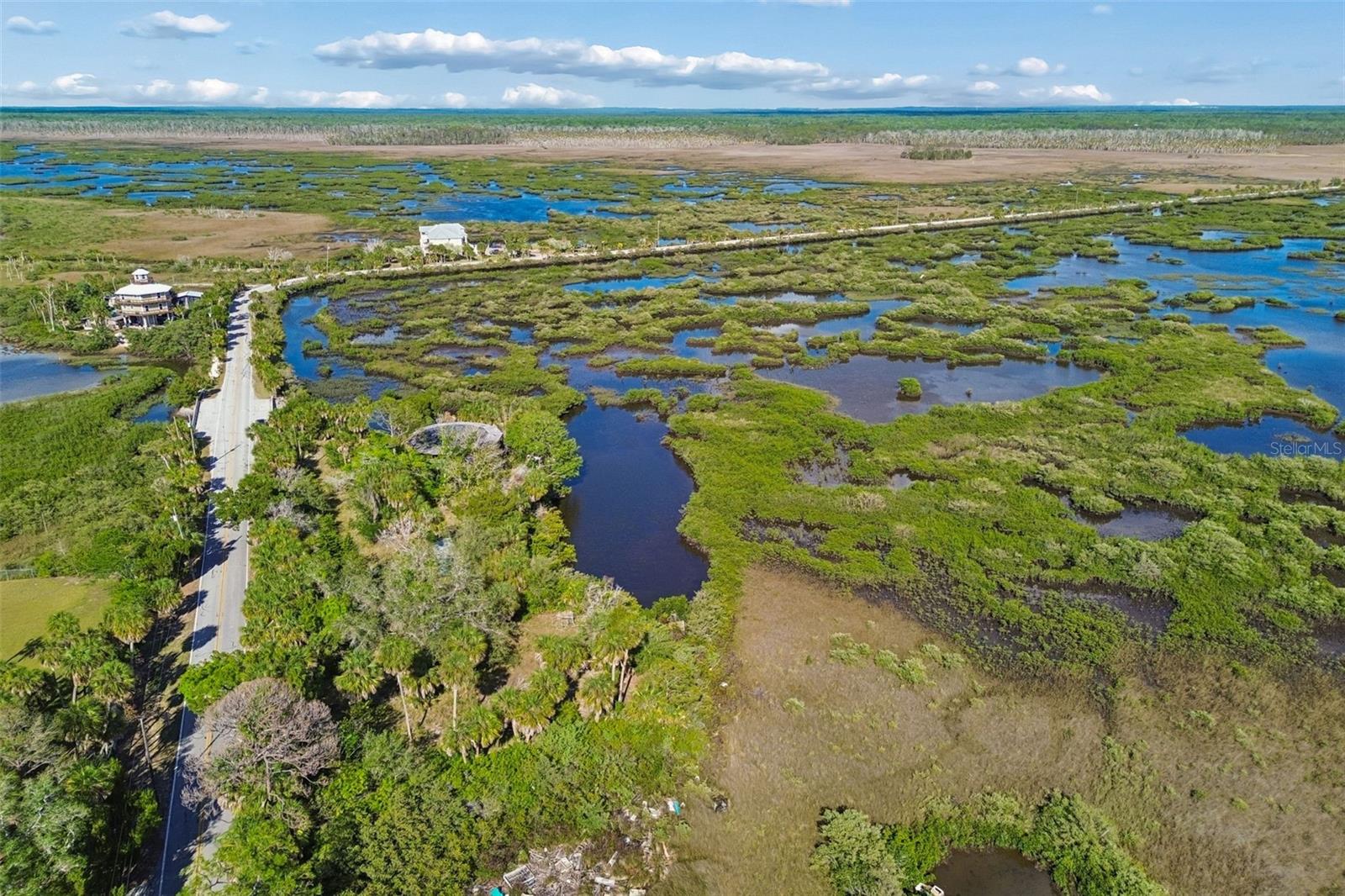 10501 PINE ISLAND DR, WEEKI WACHEE, FL, 34607