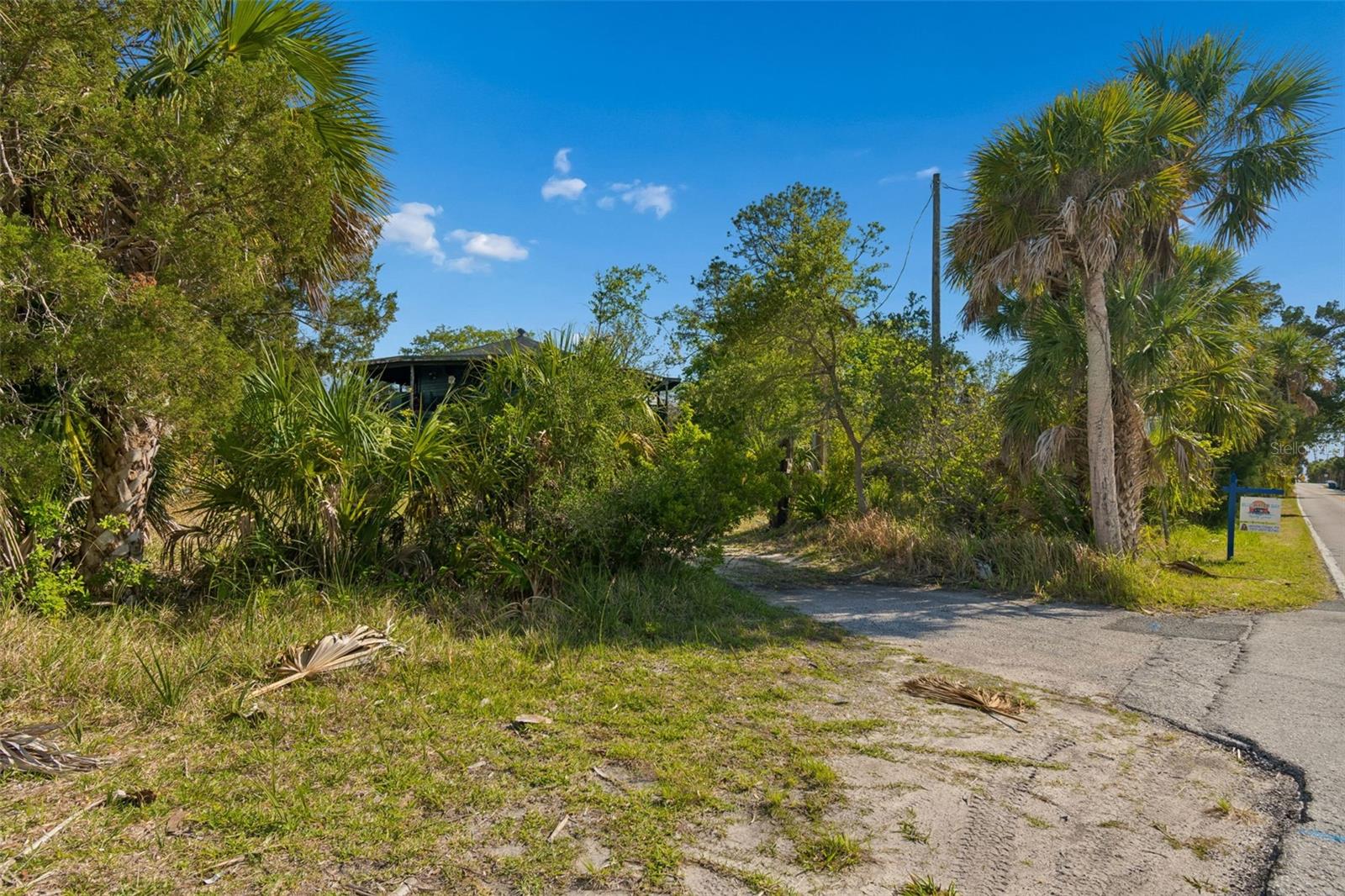 10501 PINE ISLAND DR, WEEKI WACHEE, FL, 34607