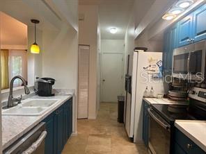 7715 33RD LN E, SARASOTA, FL, 34243