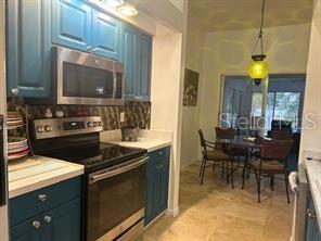 7715 33RD LN E, SARASOTA, FL, 34243