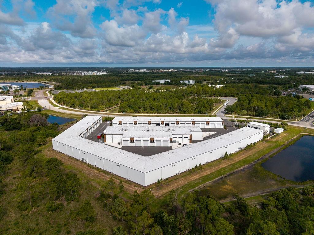 5431 COMMUNICATIONS PKWY #28, LAKEWOOD RANCH, FL, 34240