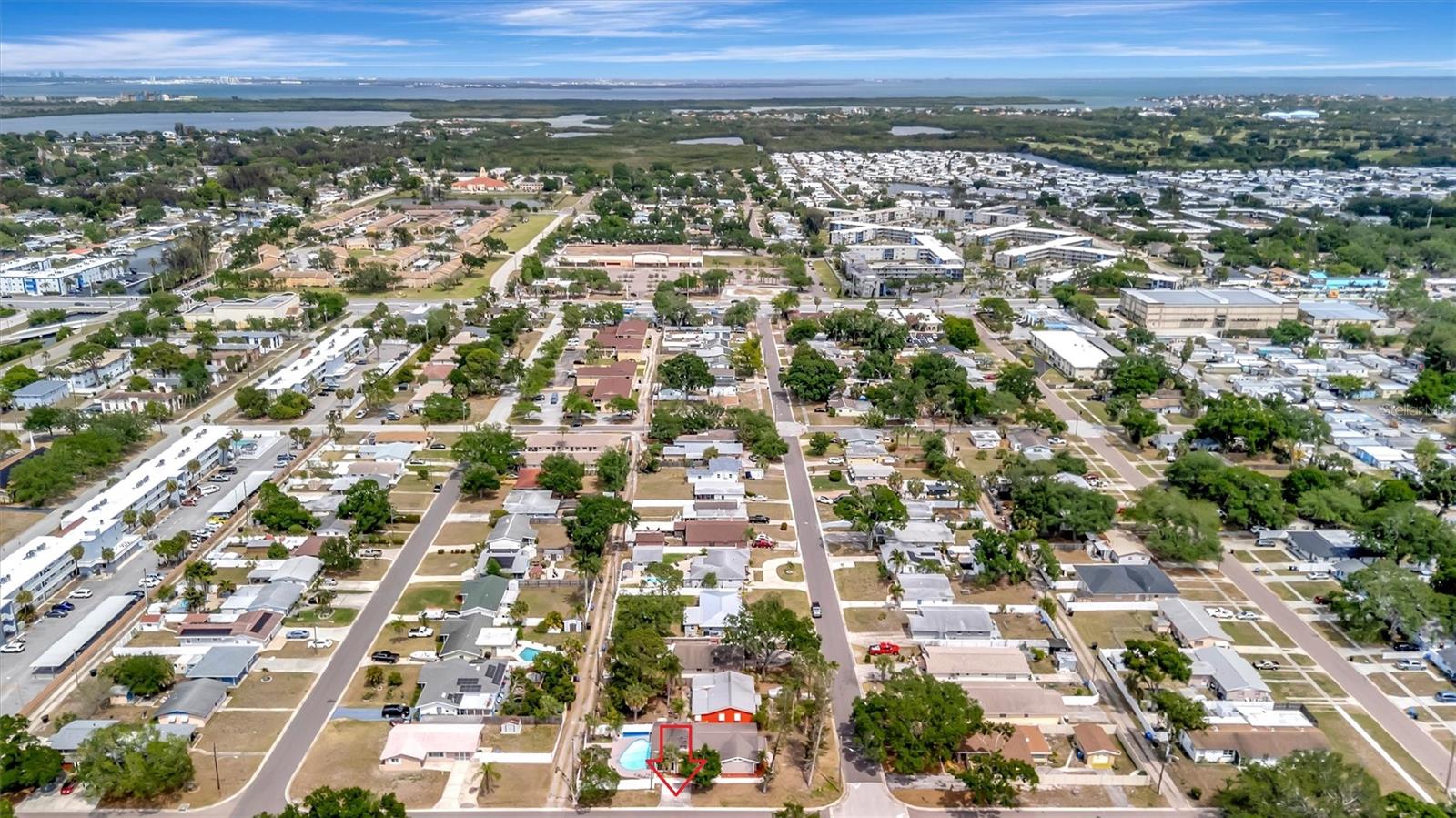 647 74TH AVE N, ST PETERSBURG, FL, 33702