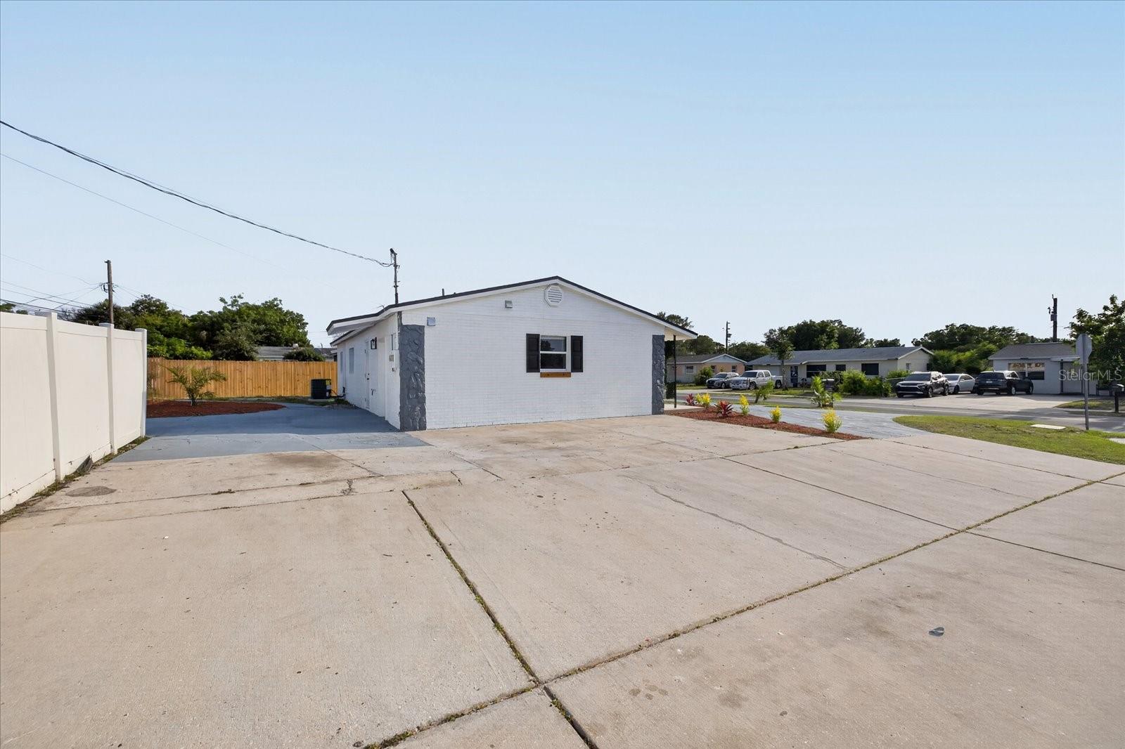 13589 120TH ST, LARGO, FL, 33778