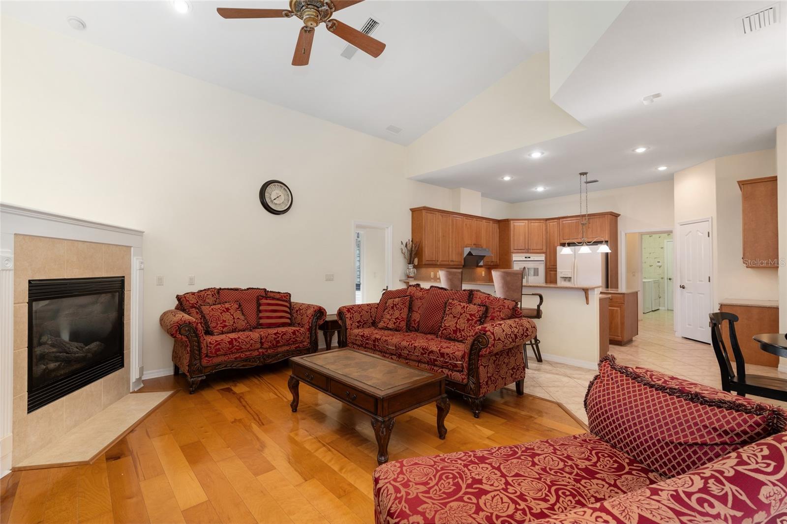 8476 SW 10TH RD, GAINESVILLE, FL, 32607