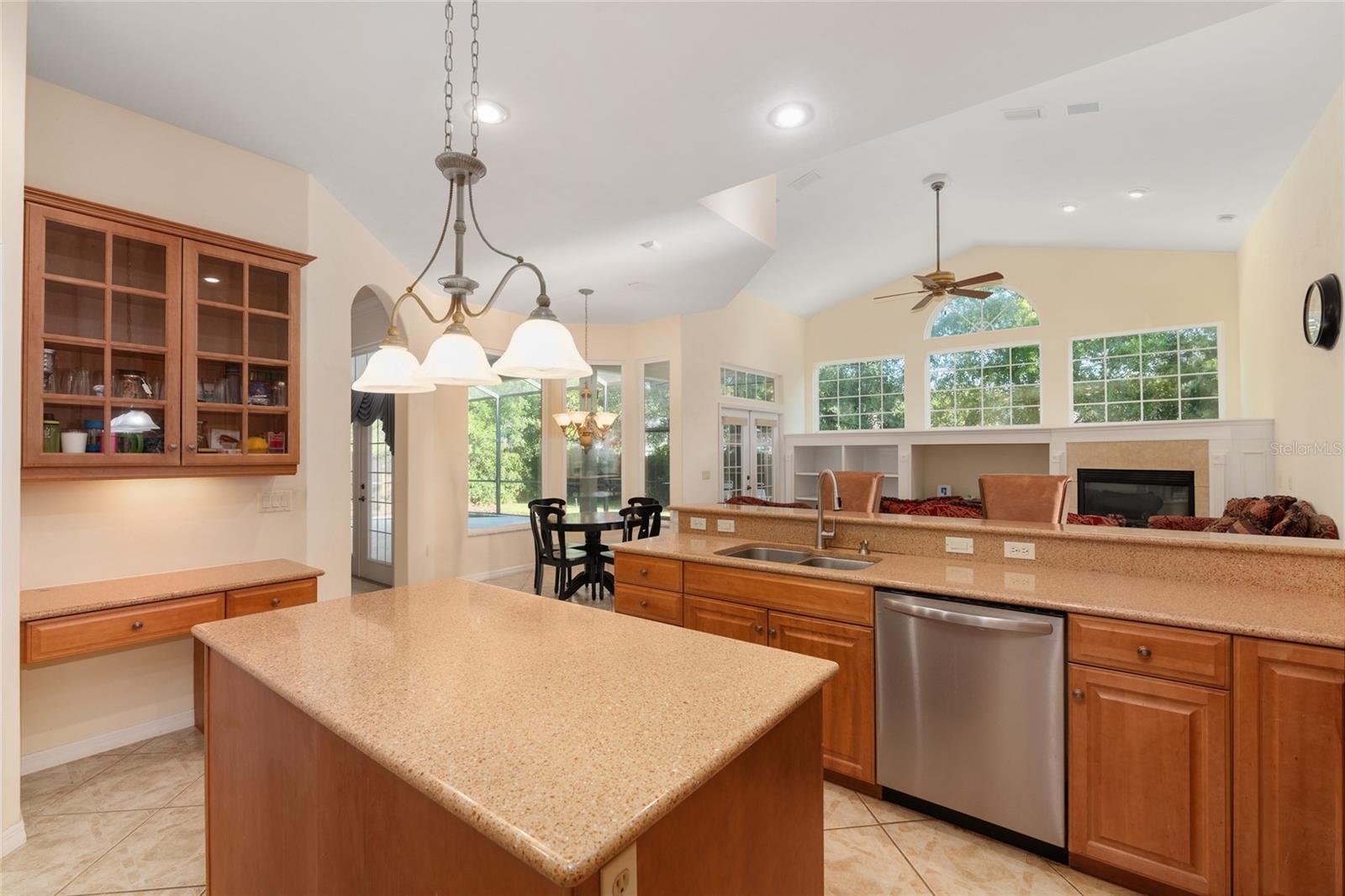 8476 SW 10TH RD, GAINESVILLE, FL, 32607