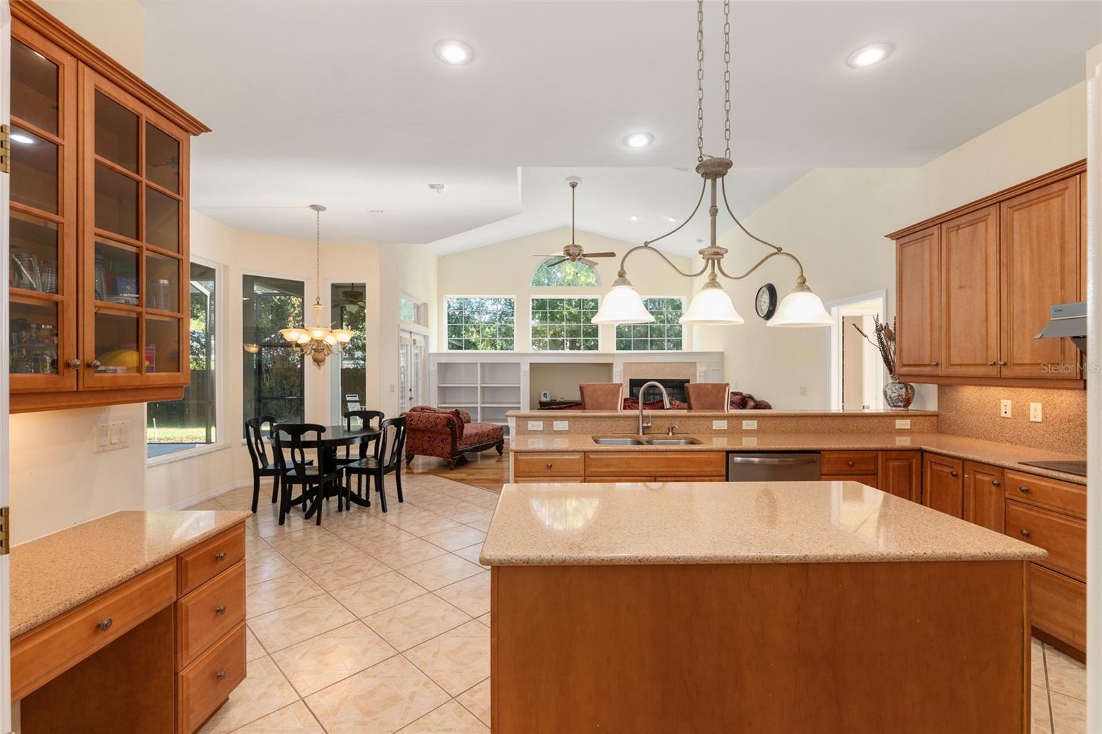 8476 SW 10TH RD, GAINESVILLE, FL, 32607